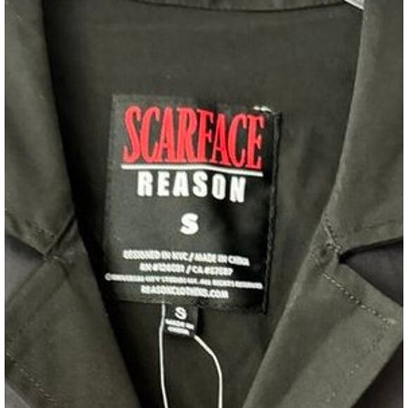 Scarface x Reason Tony Montana Graphic Button-Up Shirt Black Sz Small NWT - Picture 4 of 8